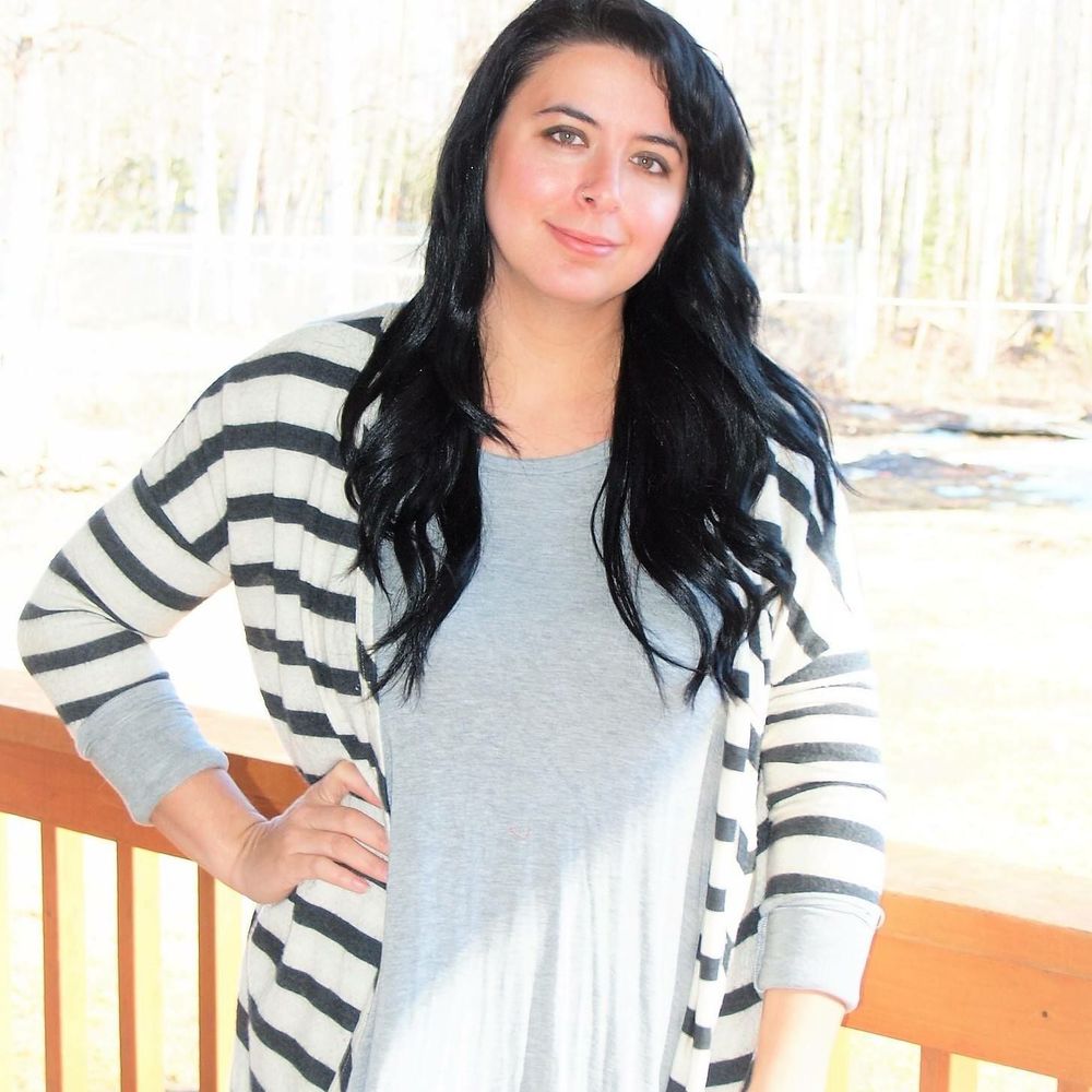 Meet your Posher, Corrina